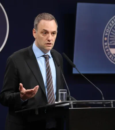 El vocero presidencial explicó que el caso $LIBRA no afectó la credibilidad del Presidente.