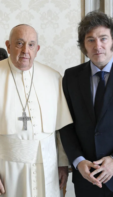 El papa Francisco junto a Javier Gerardo Milei