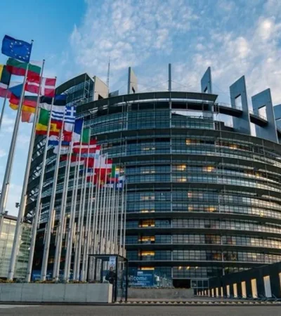 El Parlamento Europeo y una fuerte postura