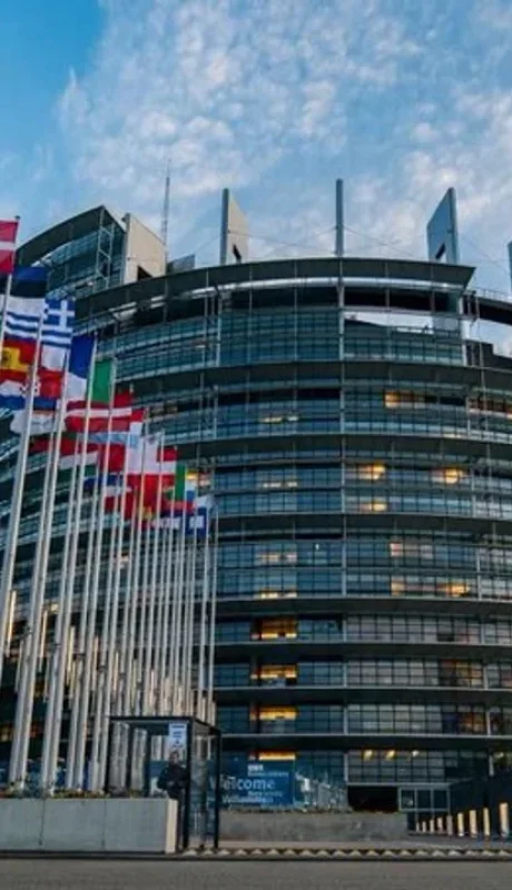 El Parlamento Europeo y una fuerte postura