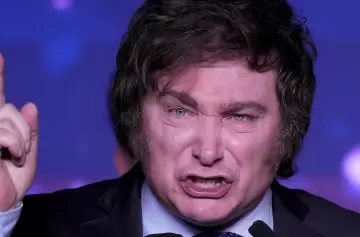 Velada respuesta de Milei a la crítica del Papa sobre la política social