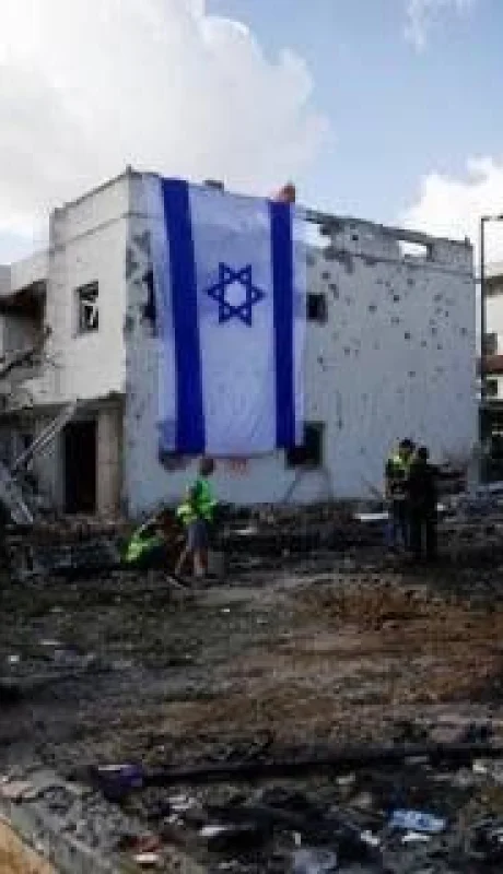 Israel fue atacado por 400 misiles