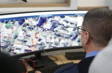 Así cayeron dos dealers en la Plaza Independencia