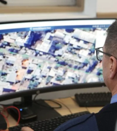 El uso del Sistema de Videovigilancia del Centro Estratégico de Operaciones permitió a la Policía de Mendoza interceptar a dos personas/