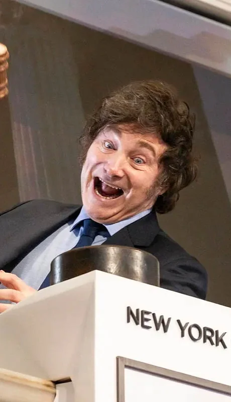 El protagonismo de Milei en la comunicación de los actos de gobierno se fue incrementando con el tiempo./