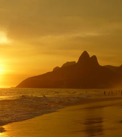 Las playas de Brasil estarán repletas de argentinos.