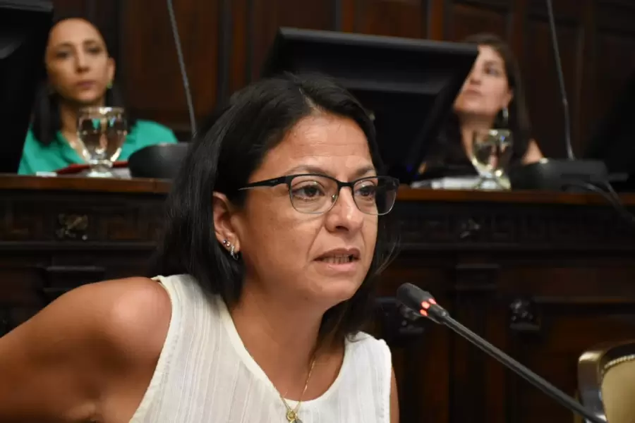 Senadora Ángela Floridia