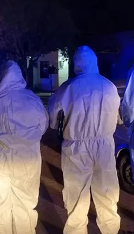 Una mujer fue hallada sin vida en su vivienda y por eso su pareja fue detenida