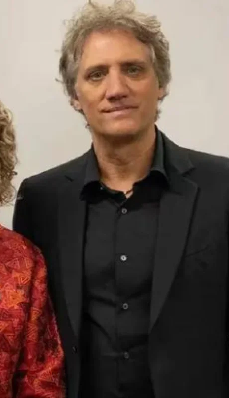 El exbaterista de la legendaria banda argentina liderada por Gustavo Cerati, sumará su faceta artística al Medio Ambiente