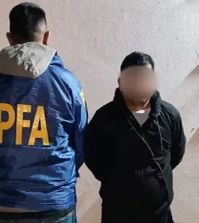 El peligroso alias "El Causa" fue capturado en la casa de su pareja en Virrey del Pino.