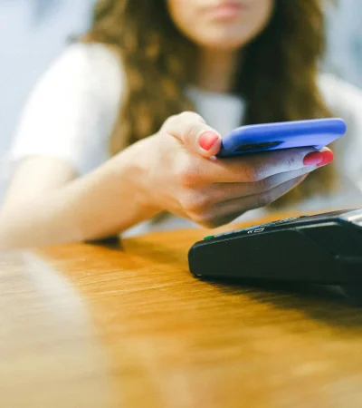 Los argentinos usan numerosas billeteras virtuales y bancos.