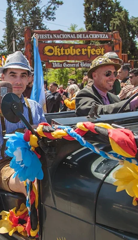 El pueblito cuenta con 11.000 habitantes. Pero durante la Oktoberfest aumenta a 150.000 fanáticos de la cerveza