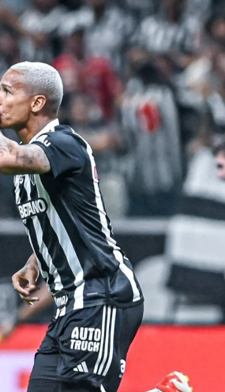 Mineiro ahora va por River.