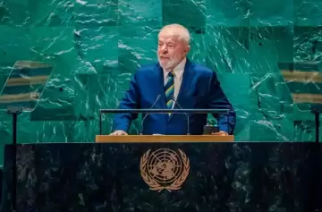 Lula va por un impuesto para los millonarios de su país