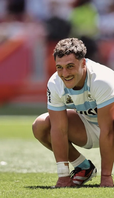 El mendocino Isgró jugará su primer partido en el Championship