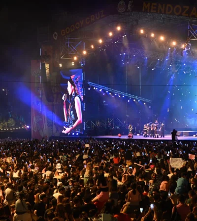 Habrá lugar para comer, para tomar, y para disfrutar de la música: rock, pop y cuarteto, a la orden del día