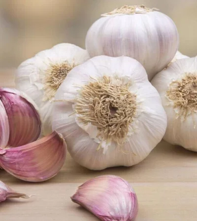 Ajo crudo: propiedades, beneficios y formas de consumirlo