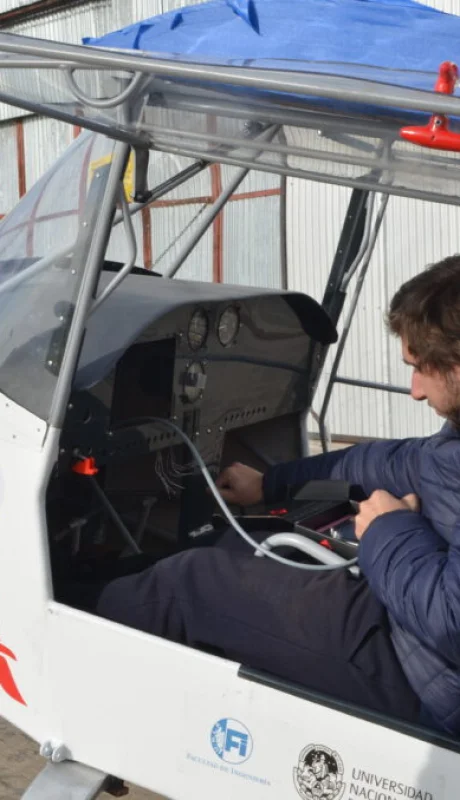 Avión eléctrico Universidad Nacional de La Plata