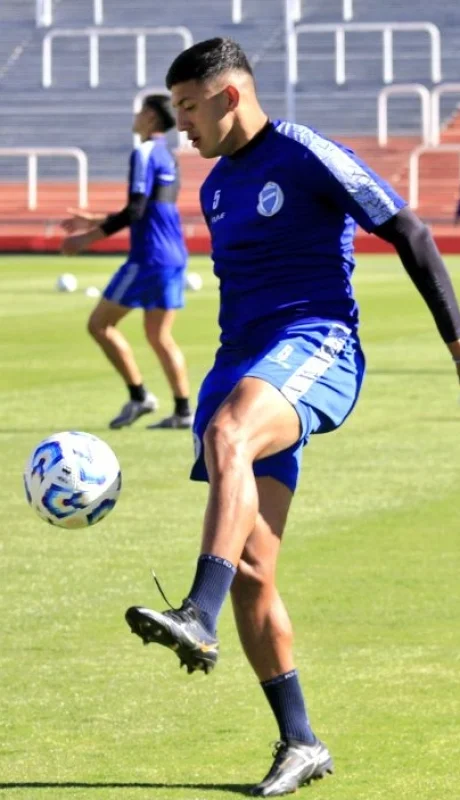 El Tomba intentará hacerse fuerte en Mendoza.