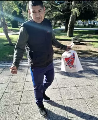 Cualquier información comunicarse con el 911