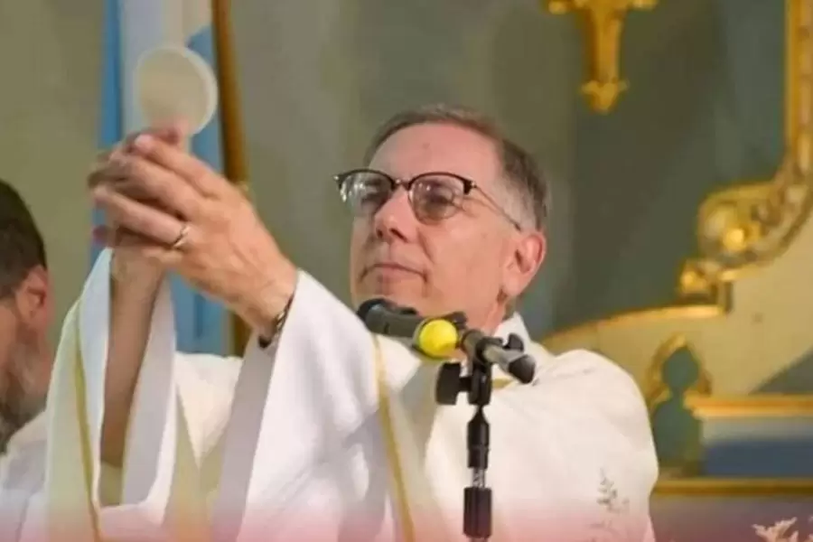 Ariel Príncipe, el cura cordobés expulsado por la Iglesia Católica