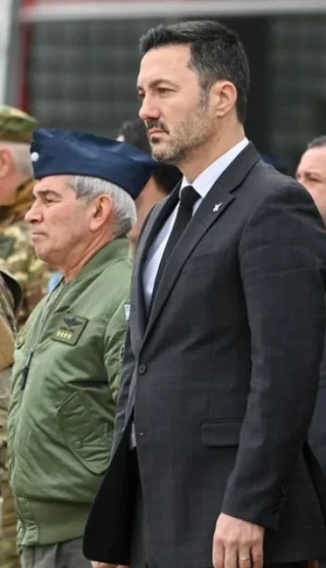 Luis Petri expresó la reivindicación de las Fuerzas Armadas por parte del Gobierno