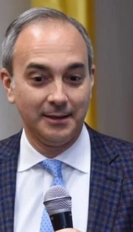 Carlos Torrendell, secretario de Educación