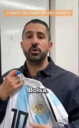 Influencer textil criticó el precio de la camiseta de la Selección argentina.