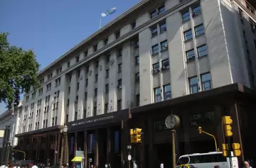 Los Consejos Profesionales reclamaron "detalles" sobre la disolución de la AFIP