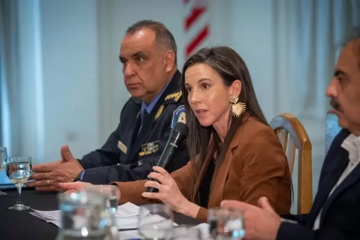 Ministra de Seguridad Mercedes Rus