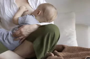 Apoyo social y lactancia materna: las claves para un puerperio saludable