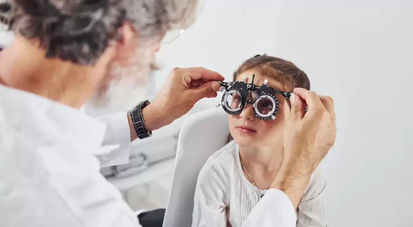 La miopía afecta más a quienes viven en zonas urbanas y a las niñas, según el informe publicado en el British Journal of Ophthalmology.