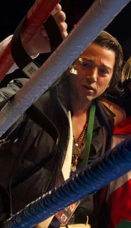 Gael García Bernal y Diego Luna se reencuentran en 'La Máquina'