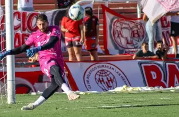 Aracena sin cassette: el presente de Huracán, los fallos arbitrales en contra y el sueño de volver a la Lepra