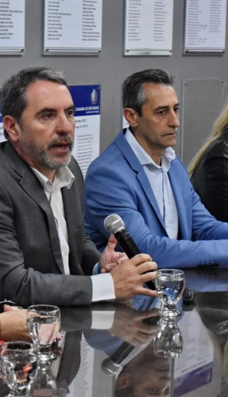 Difonso presentó un proyecto ambicioso para la provincia.