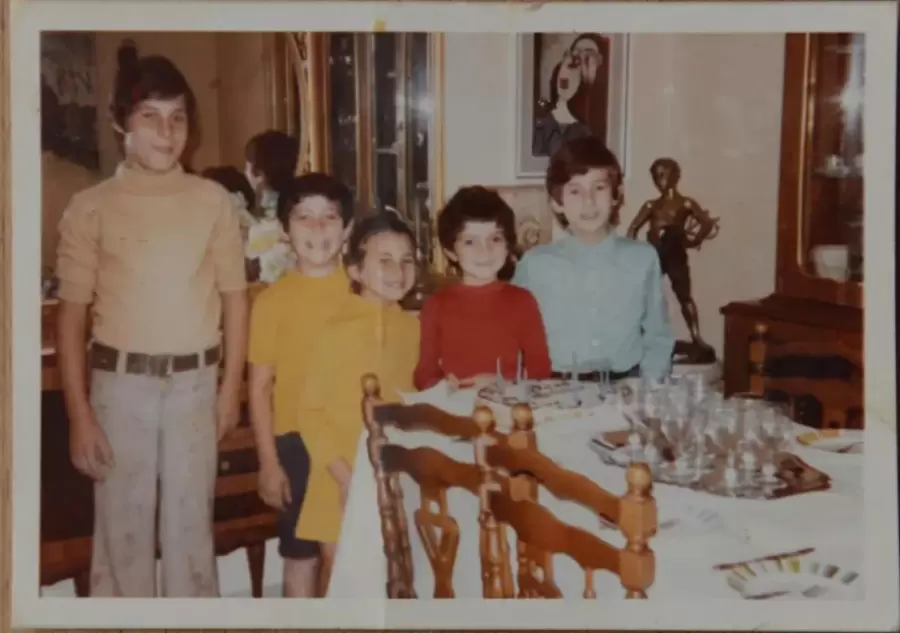 El cuadro estuvo colgado en la casa de la familia Lo Russo durante décadas.