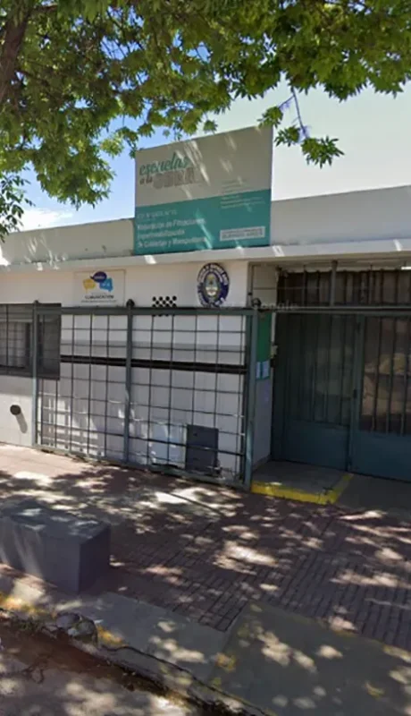 Los protagonistas del hecho concurren a esta escuela secundaria de Ituzaingó.