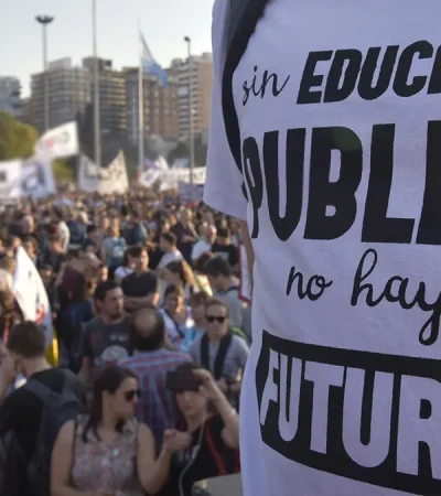 Difícil encrucijada que debe superar la Argentina   /