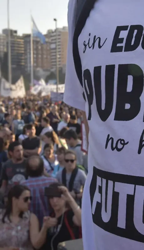 Difícil encrucijada que debe superar la Argentina   /