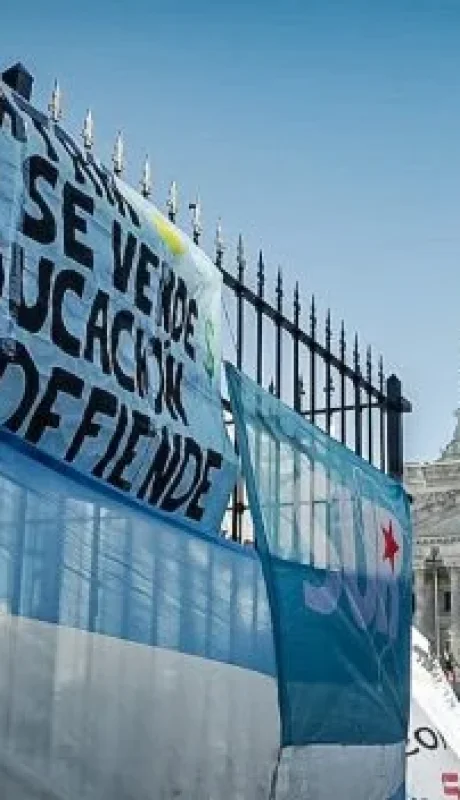 "Confiamos en que con las notas presentadas pidiendo esta sesión, podríamos lograr los números para llegar a esta insistencia" (C. Yutrovic)