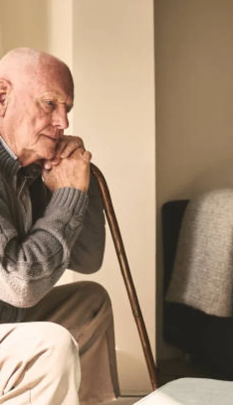 Adulto mayor con Síndrome de Diógenes