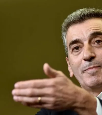 Randazzo renuncia al PJ y arremete contra Cristina Kirchner