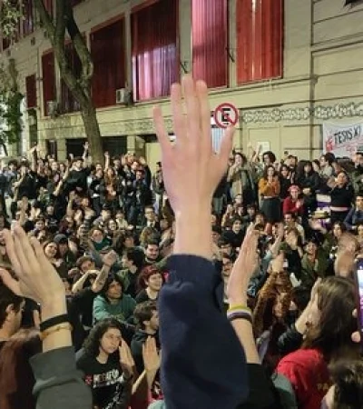 Toma de facultades contra el veto a la Ley de Financiamiento Universitario.
