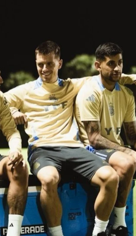 Nahuel Molina, Giovani Lo Celso y Cuti Romero