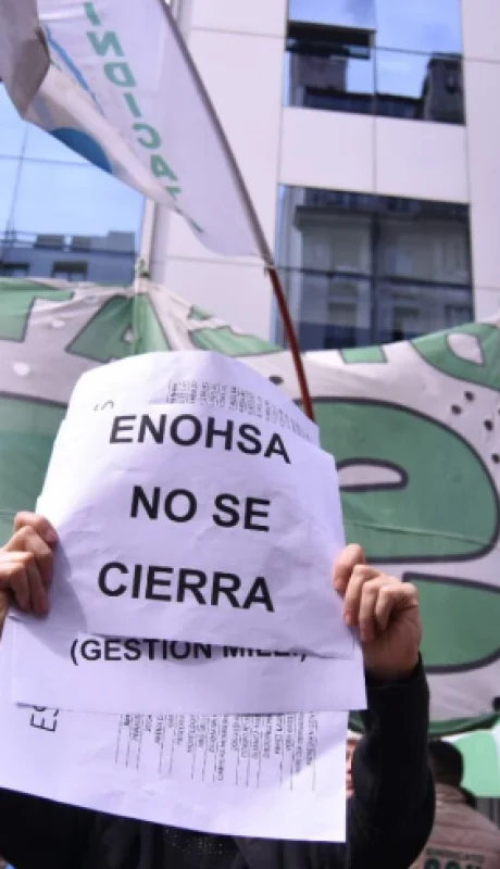 El Gobierno nacional, a través del ministro de Economía, Luis Caputo, confirmó el cierre del Ente Nacional de Obras Hídricas de Saneamiento.