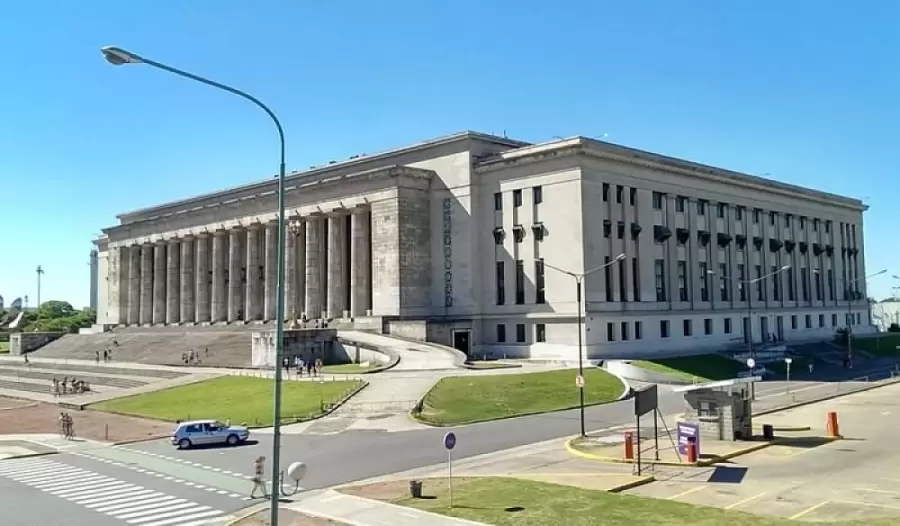 "Argentina ya no es un país con pobres: es un país pobre" (Antonio Roselló)