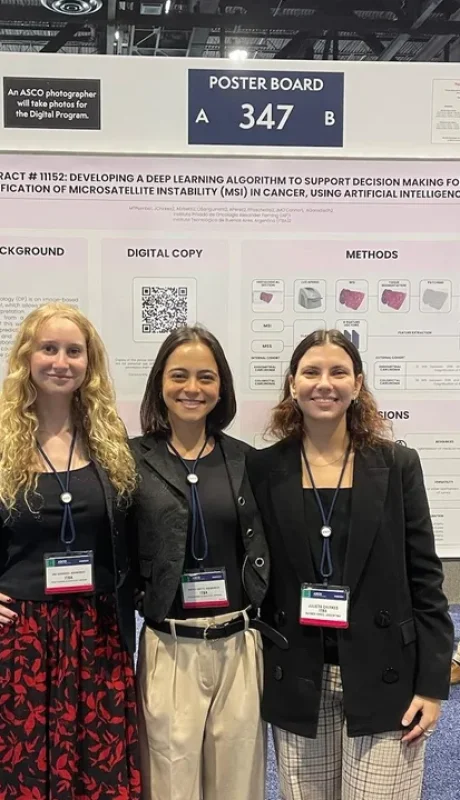 Andrea Erbetti, Olivia Sanguinetti, Ana Gorodisch. las autoras del proyecto que fue publicado en el Journal of Clinical Oncology./