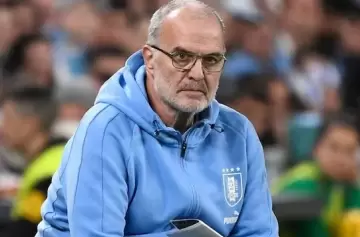 Bielsa y la AUF, en crisis: reunión clave tras las explosivas declaraciones de Suárez