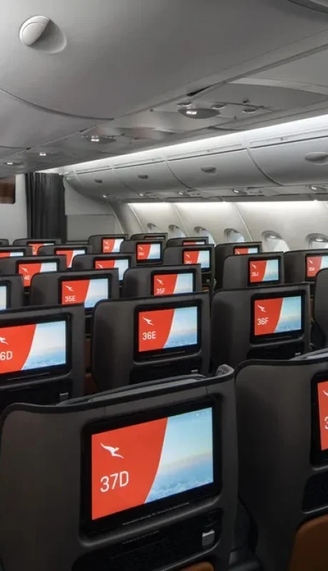 La aerolínea Qantas emitió una disculpa pública a los pasajeros.