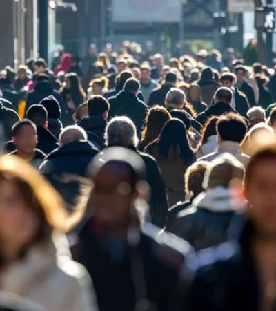 "Tenemos un descenso entre 5% y 7%, con respecto a la expectativa positiva que tienen las personas" (Cristian Solmoirago)